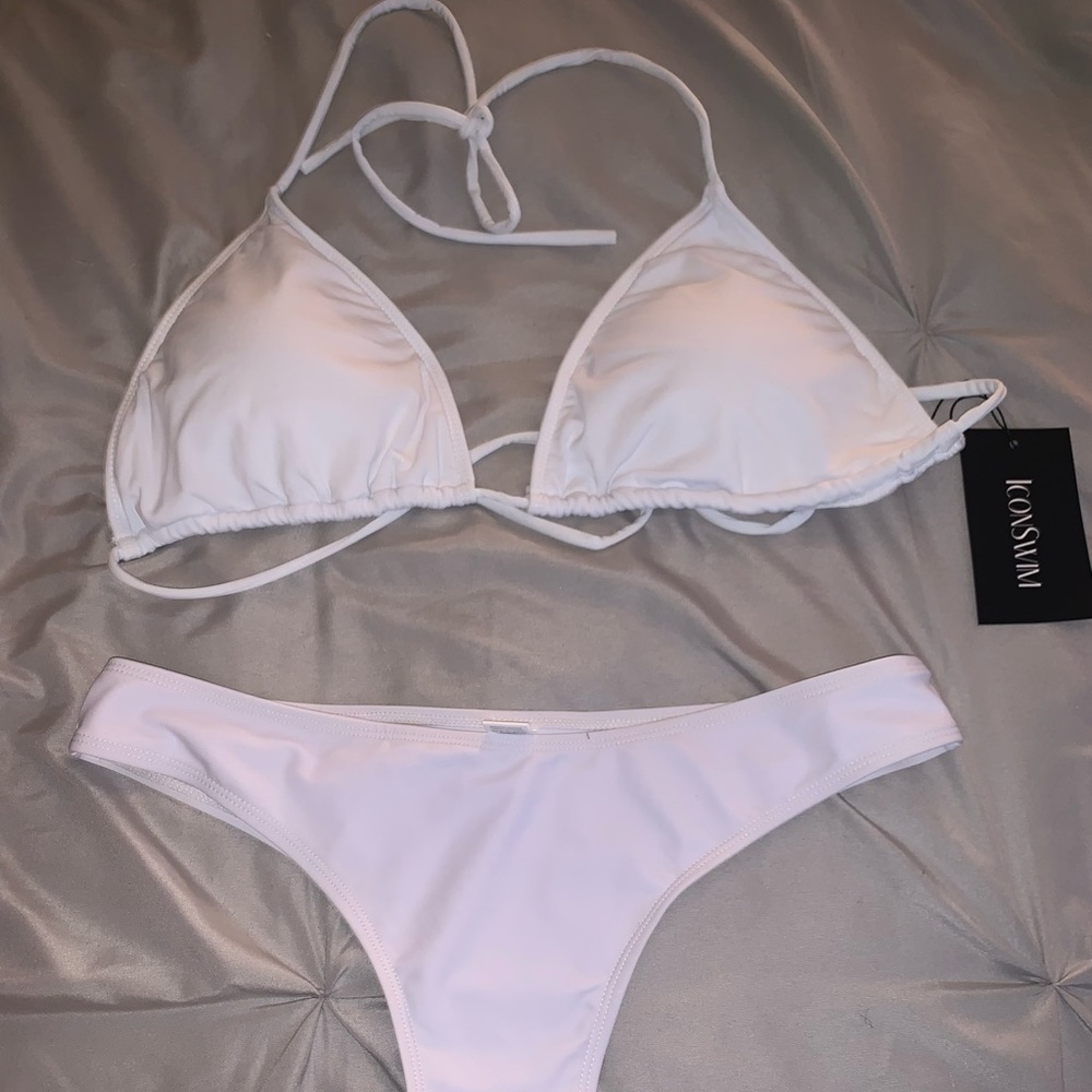 Minimal Two piece thong Bikini